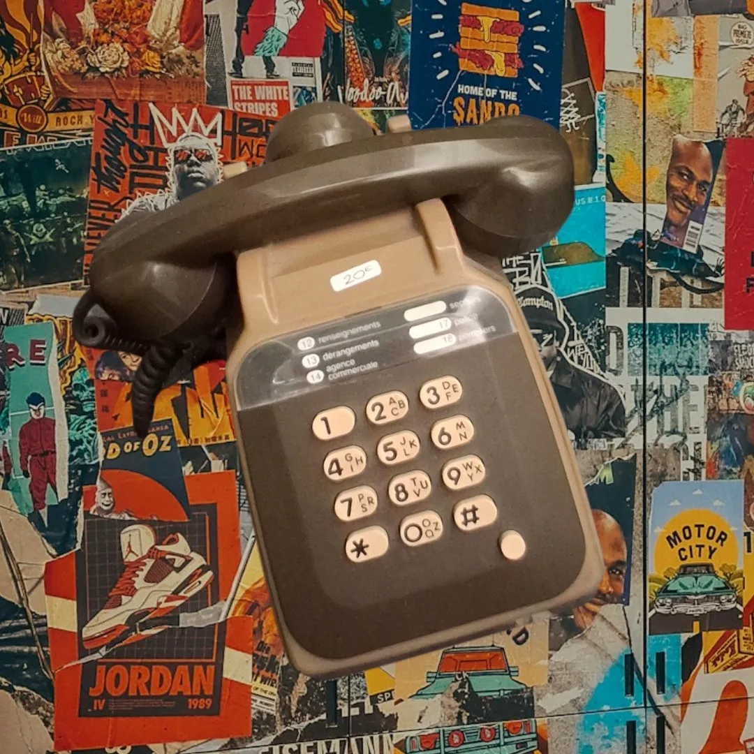 Pièce Téléphone années 80