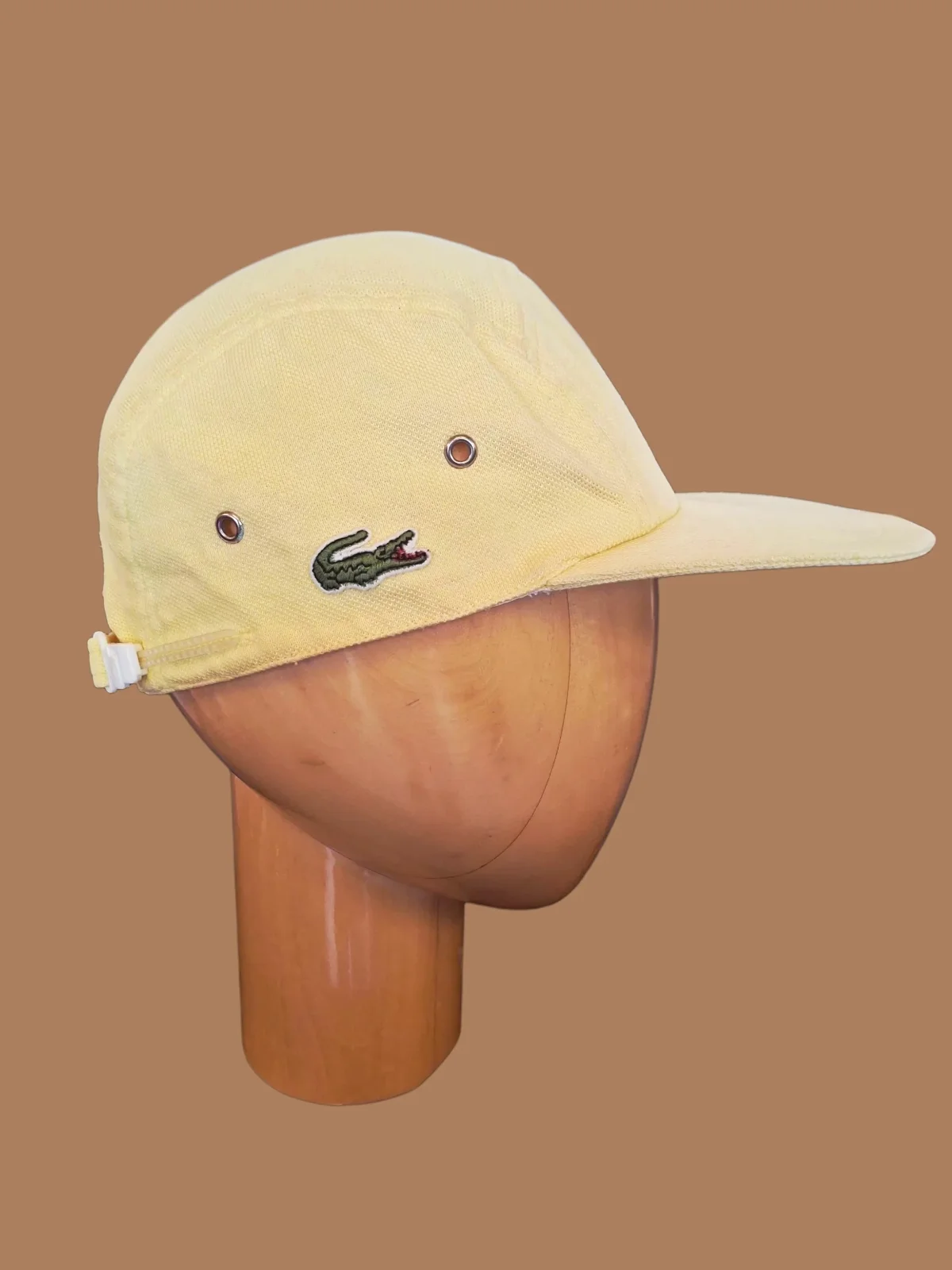 Casquette jaune pâle sport Vintage