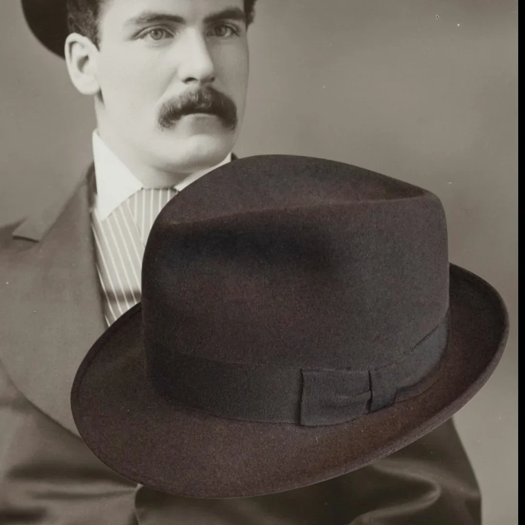 Maurice MOTTIER Feutre gris vintage