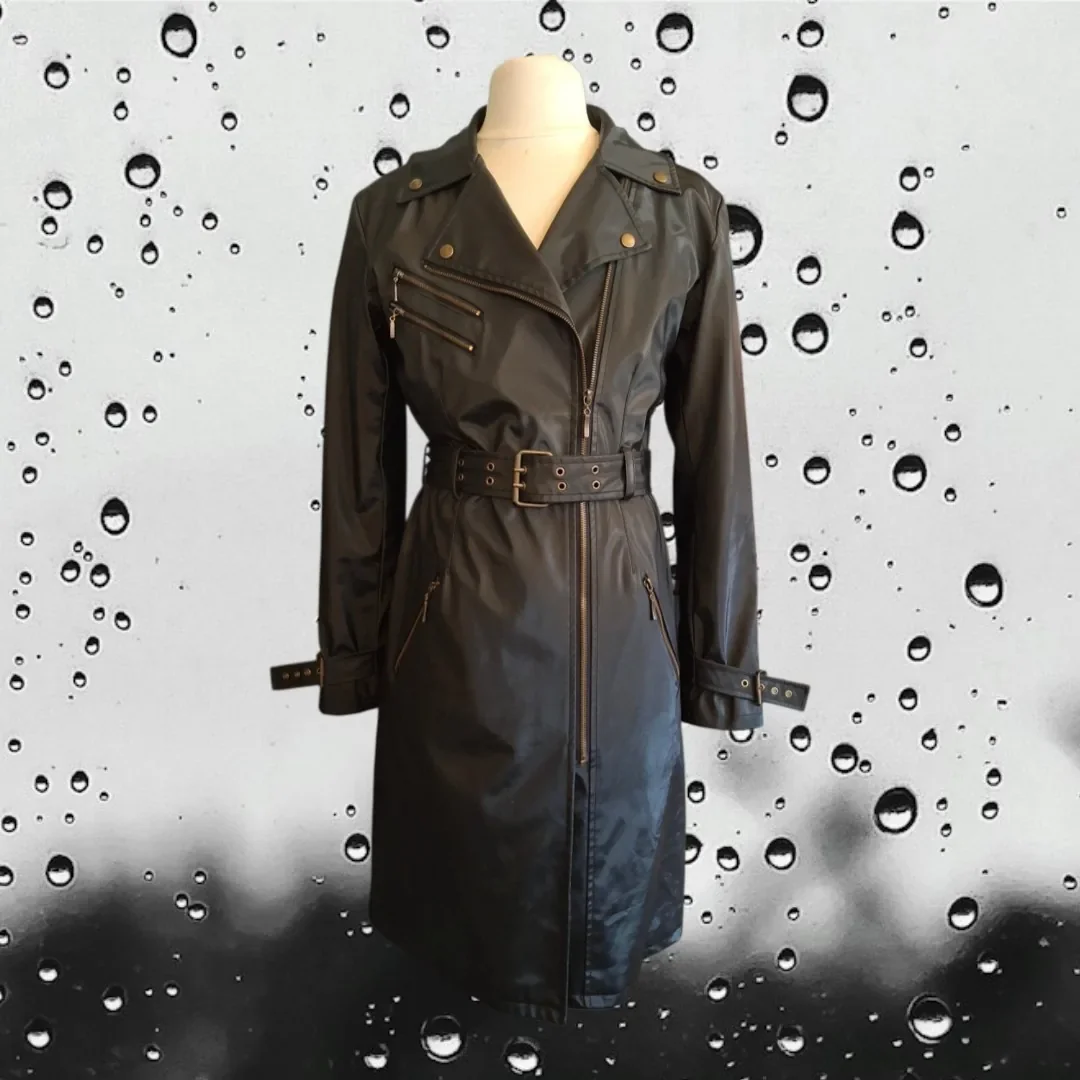 Pièce Trench noir matelassé deperlant